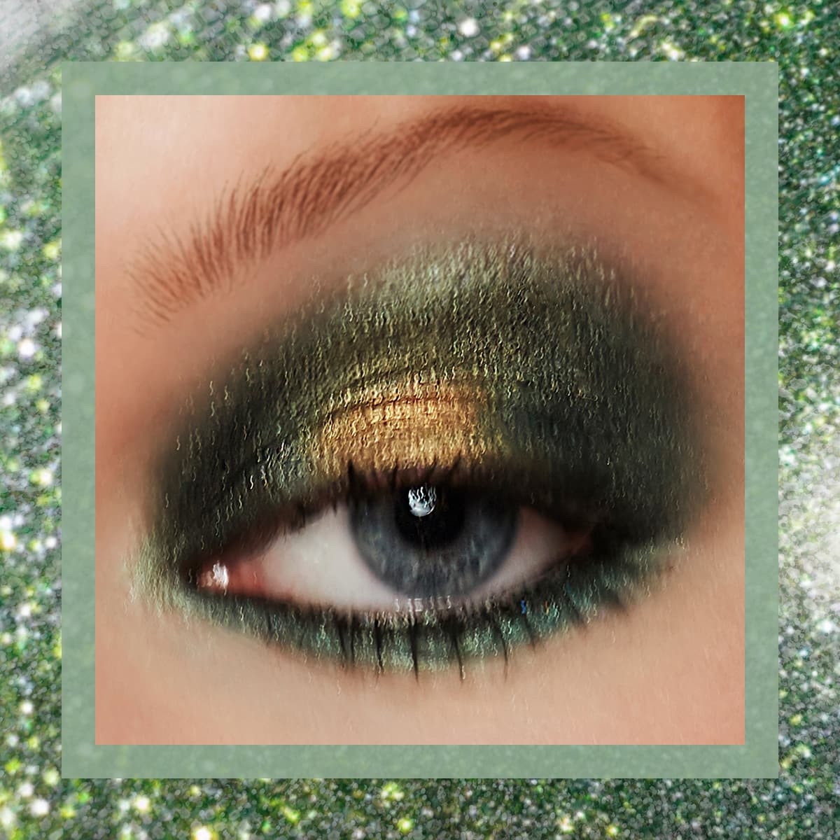 EYECLOSE OF EYESHADOW